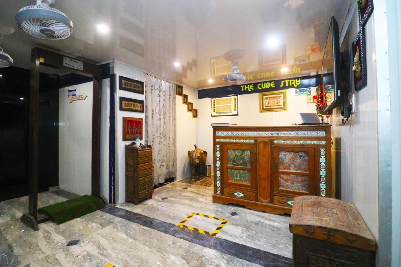 Hotel The Cube Stay New Delhi Bagian luar foto